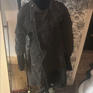 Women's Black Patch-Stitch Denim Jacket